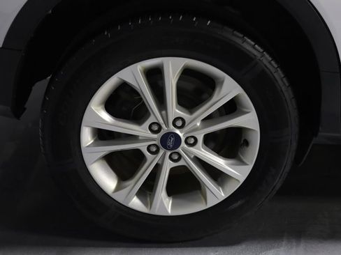 Used 2018 Ford Escape SE AWD/4WD image 37