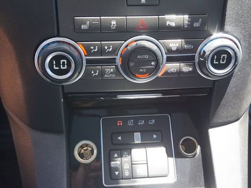Used 2015 Land Rover LR4 HSE LUX AWD/4WD image 39
