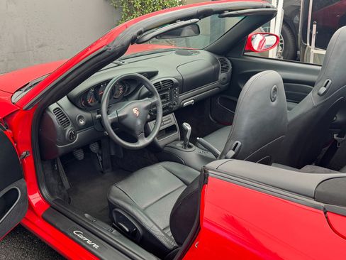 Used 2002 Porsche 911 Cabriolet image 17