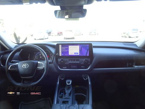 Used 2024 Toyota Grand Highlander FWD image 24