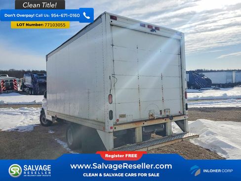 Used 2012 Chevrolet Express 3500 Extended RWD image 3