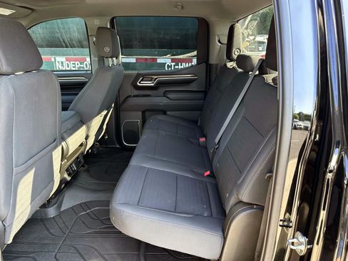 Used 2023 Chevrolet Silverado 1500 LT w/ Protection Package AWD/4WD image 12