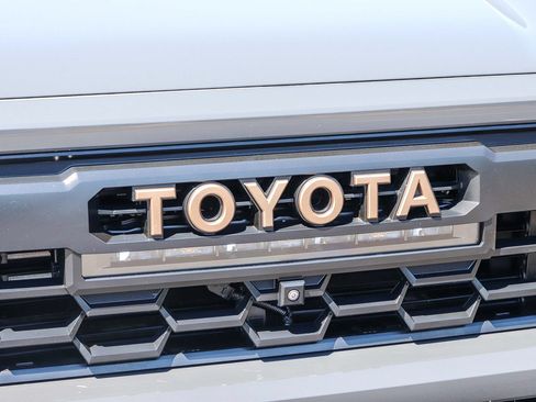 Used 2024 Toyota Tacoma 4x4 Double Cab Hybrid image 13
