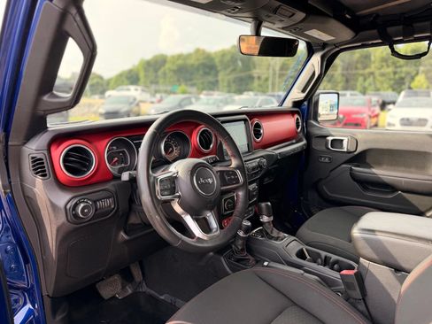 Used 2019 Jeep Wrangler Unlimited Rubicon AWD/4WD image 25