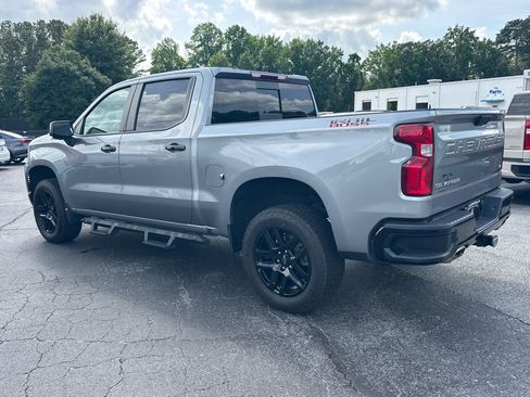 Used 2024 Chevrolet Silverado 1500 LT Trail Boss w/ LT Trail Boss Premium Package AWD/4WD image 5