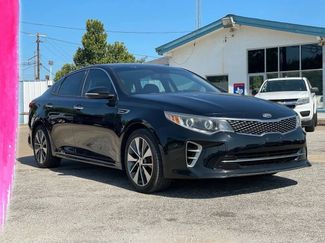 Used 2017 Kia Optima SX image 1
