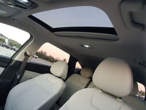 Used 2025 Hyundai Tucson SEL image 30