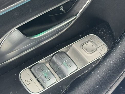 Used 2020 Mercedes-Benz GLE 350 4MATIC image 23