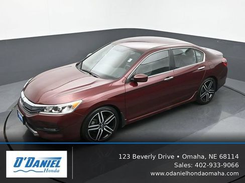 Used 2016 Honda Accord Sport image 16