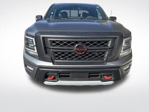 Used 2024 Nissan Titan PRO-4X w/ Pro-4x Convenience Package image 2