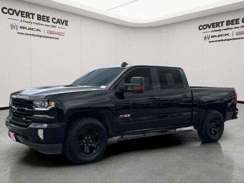 Used 2017 Chevrolet Silverado 1500 LTZ Z71 w/ LTZ Plus Package image 3