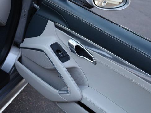 Used 2017 Porsche 718 Boxster S image 42