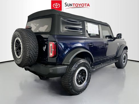 Used 2021 Ford Bronco Outer Banks w/ Sasquatch Package image 4