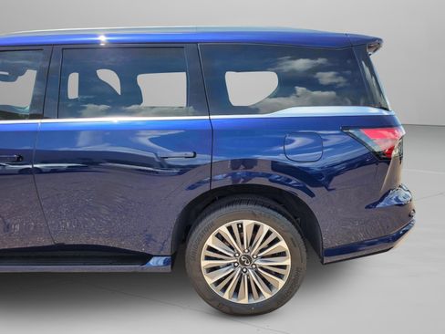 Used 2025 INFINITI QX80 Sensory image 40