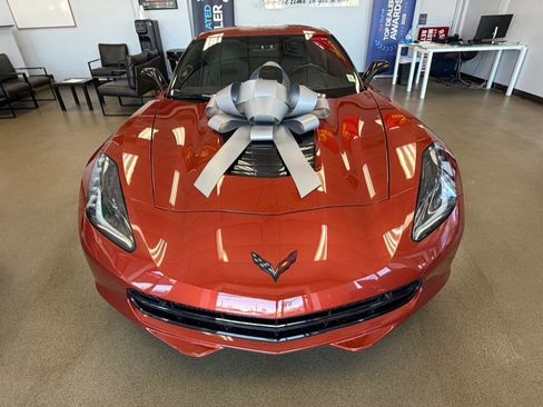 Used 2016 Chevrolet Corvette Stingray Coupe w/ 2LT Preferred Equipment Group RWD image 7