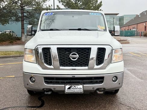 Used 2013 Nissan NV 3500 SL w/ Technology Pkg image 8