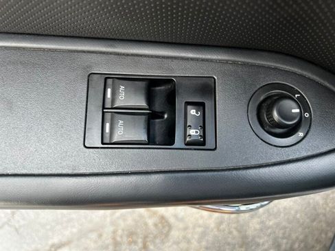 Used 2013 Dodge Challenger SXT Plus RWD image 23