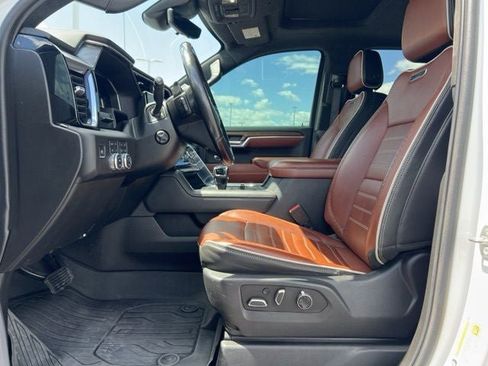 Used 2022 GMC Sierra 1500 Denali Ultimate image 10