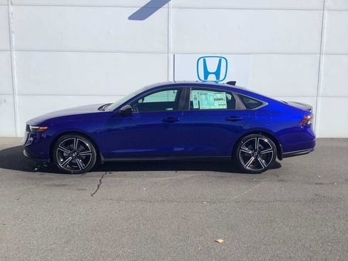 New 2025 Honda Accord Sport image 2