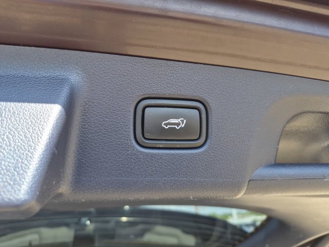 Used 2024 Hyundai Palisade Calligraphy FWD image 9