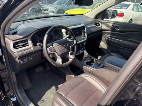 Used 2023 GMC Acadia SLT image 16