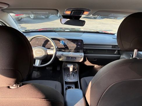 Used 2024 Hyundai Kona SEL FWD image 16