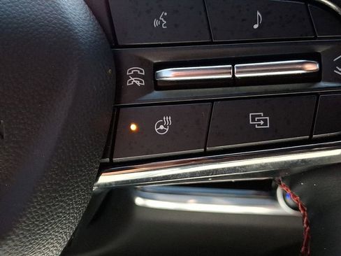 Certified 2025 Chevrolet Equinox RS FWD image 29