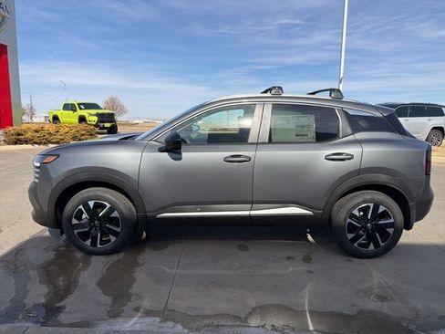 Used 2026 Nissan Kicks SV w/ Cold Weather Package AWD/4WD image 4