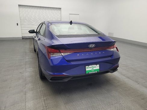 Used 2022 Hyundai Elantra SEL image 6