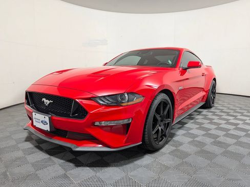 Certified 2022 Ford Mustang GT RWD image 4