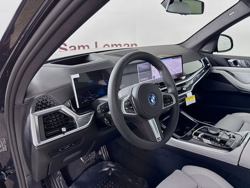 New 2026 BMW X5 xDrive50e w/ M Sport Package image 9