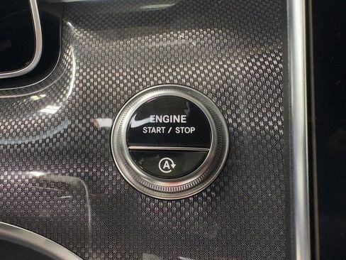 Used 2025 Mercedes-Benz C 43 AMG 4MATIC Sedan image 17