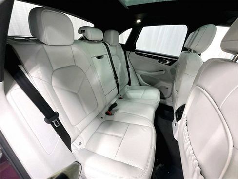 New 2026 Porsche Macan Turbo image 30