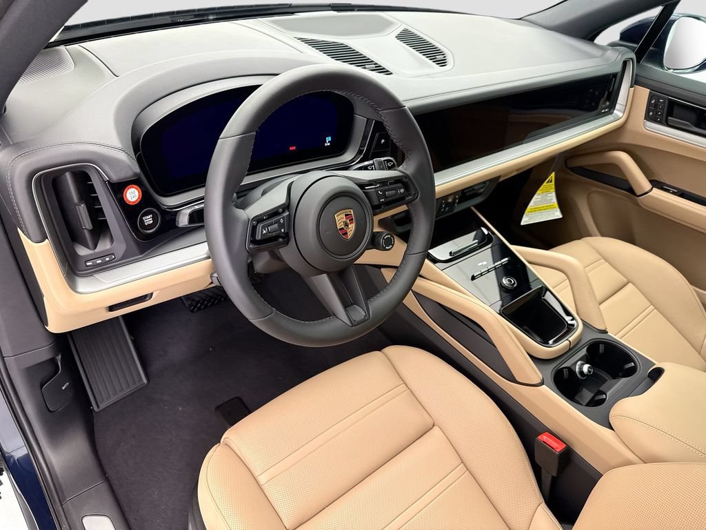 Used 2026 Porsche Cayenne AWD/4WD image 4