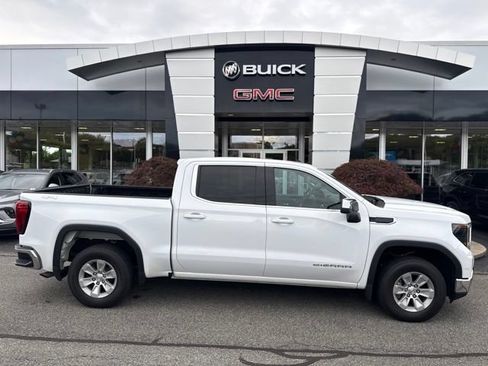 Used 2023 GMC Sierra 1500 SLE AWD/4WD image 15