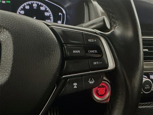 Used 2018 Honda Accord Sport image 27