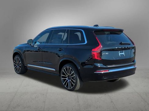 New 2026 Volvo XC90 B6 Plus w/ Protection Package Premier image 4
