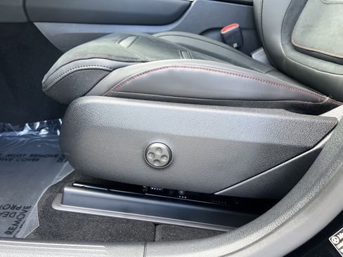 New 2026 Mercedes-Benz GLC 43 AMG 4MATIC image 12