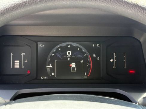 Used 2026 Toyota Tacoma SR AWD/4WD image 18