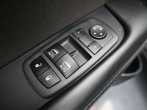 Used 2022 Dodge Challenger GT w/ Blacktop Package AWD/4WD image 11