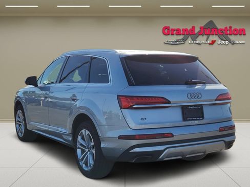 Used 2025 Audi Q7 3.0T Premium Plus AWD/4WD image 5