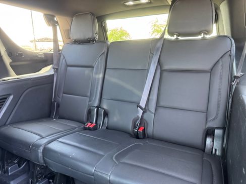 Used 2022 GMC Yukon Denali w/ Denali Ultimate Package AWD/4WD image 23