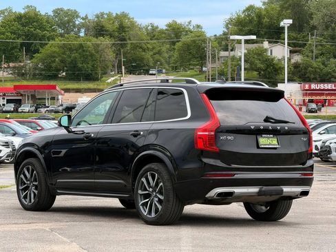 Used 2018 Volvo XC90 T6 Momentum w/ Convenience Package AWD/4WD image 2