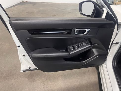 Used 2025 Honda Civic Sport Touring image 24