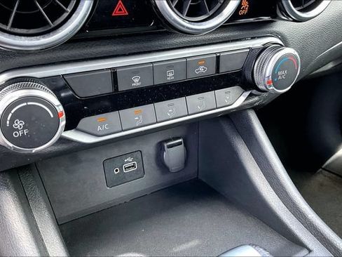 Used 2023 Nissan Sentra S FWD image 14