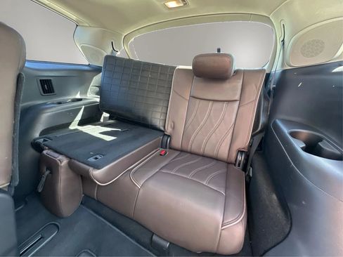Used 2013 INFINITI JX35 AWD w/ Premium Pkg image 33