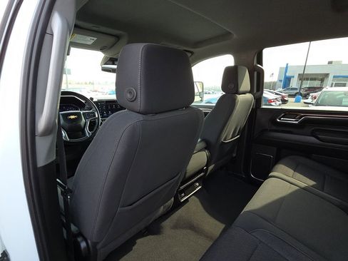 Used 2024 Chevrolet Silverado 3500 LT image 28