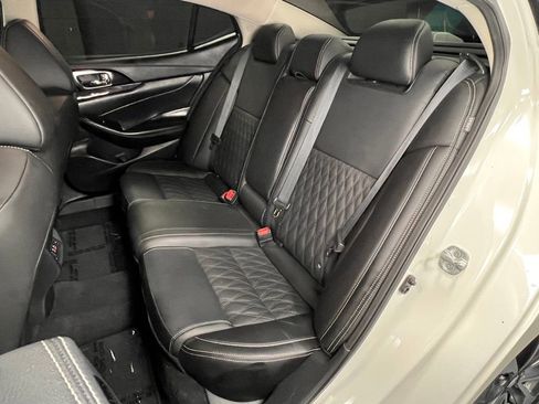 Used 2023 Nissan Maxima Platinum w/ Sport Mat Group FWD image 20