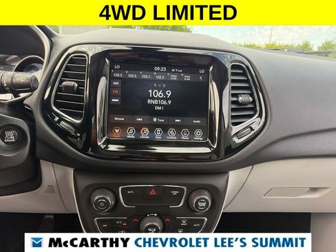 Used 2020 Jeep Compass Limited AWD/4WD image 7