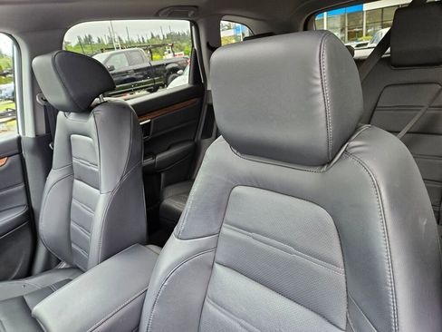 Used 2020 Honda CR-V Touring image 12